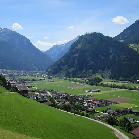 Kombi Edelweiss-enzian By Interhome Mayrhofen